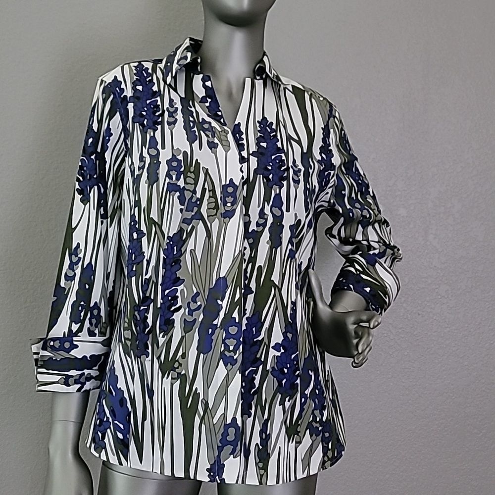 Garden Floral Blouse Top By Investments